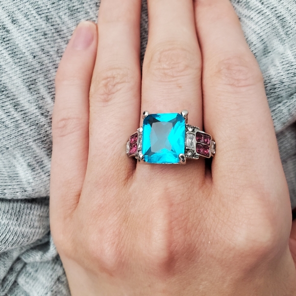 New Cute Aquamarine Ring - Picture 2 of 5